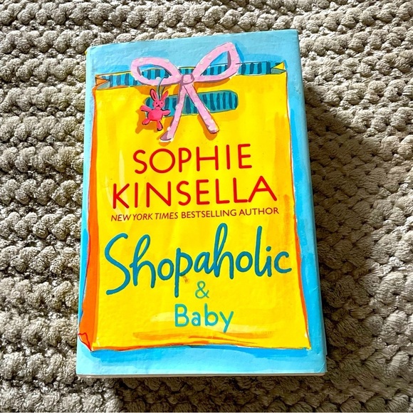 Other - Book Shopaholic and baby by Sophie Kinsella 2/20 $